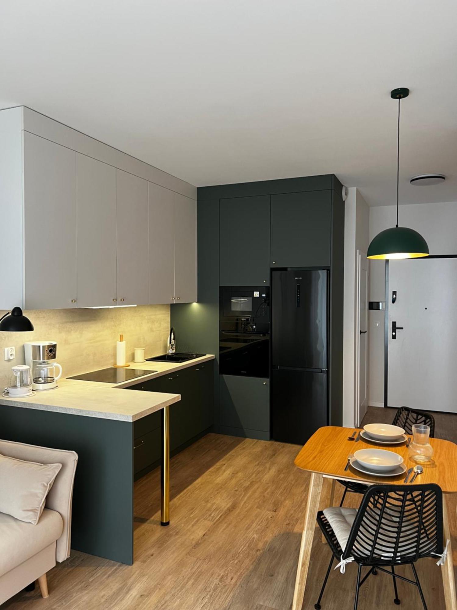 Sunrise Apartment Краков Экстерьер фото